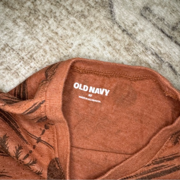 Old navy orange palm tree tshirt - Picture 5 of 6